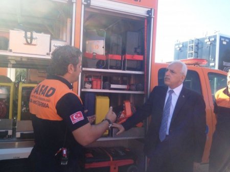 Vali Mutlu'dan AFAD'a tebrik ziyareti