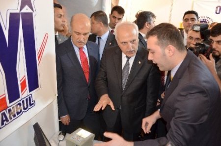 Vali Mutlu'dan polislere parmak izi