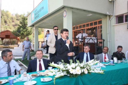 Vali Öz: Ahiliğin temelinde yardımlaşma vardır