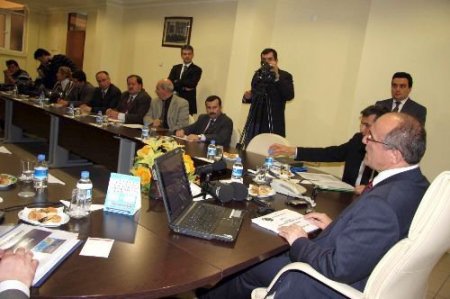 Vali Özçimen, Burdur'un 2009 Başarılarını Anlattı