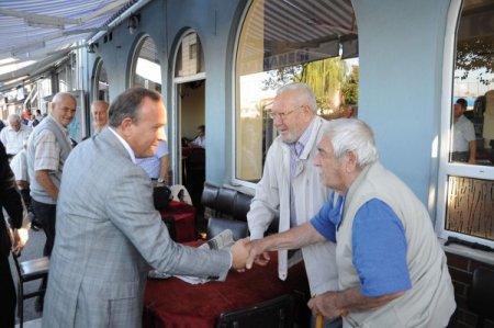 Vali Recep Kızılcık, Yalı Mahallesi sakinleri ile buluştu