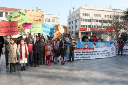 Vali Şahabettin Harput: Çocuklar her şeyin üzerinde gelir