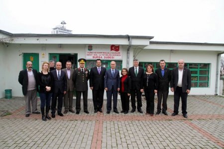 Vali Şahabettin Harput’tan şehit derneklerine destek ziyareti