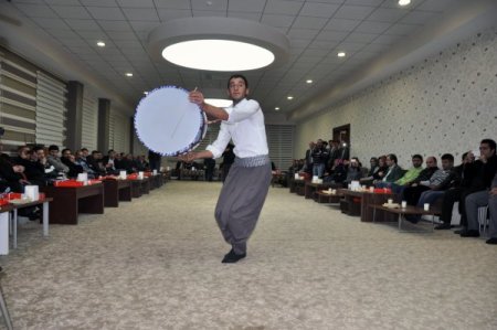 Vali Şahin: Gazeteciler, işimizin kolaylaşmasına vesile oluyor