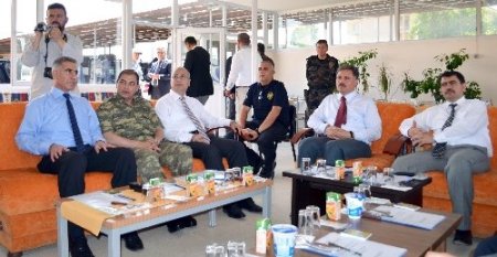 Vali Şahin'den emniyet birimlerine ziyaret