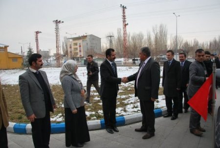 Vali Tekinarslan, Patnos Belediyesi'ni ziyaret etti