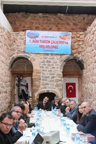 Vali Tekinarslan: Ağrı’nın gelişmesi için 3T formülü üzerinde çalışıyoruz