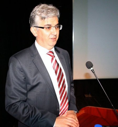 Vali Tepe: Öğretmenlik görevi layıkıyla yapılmalıdır