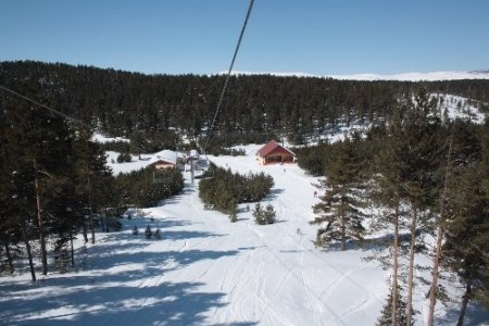 Vali Tepe: Sarıkamış’ta kayak pistlerinden birini ışıklandırmak istiyoruz