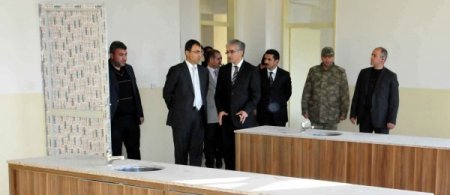 Vali Toprak: Yıl sonuna kadar 162 derslik yapılacak