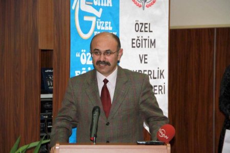 Vali Yardımcısı Güney: Bursa'da 300 bin özürlü var, sahip çıkmalıyız