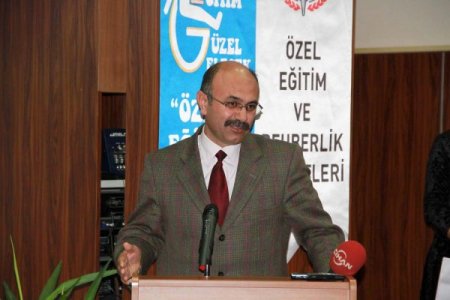 Vali Yardımcısı Güney: Bursa'da 300 bin özürlü var, sahip çıkmalıyız