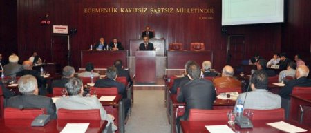 Vali Yazıcı: Mazeret üretmek idareciler için bir çözüm yolu değildir