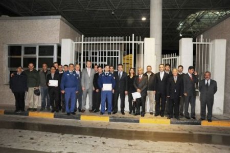 Vali Yemlihalıoğlu Başarılı Gümrükçülere Tadirname Verdi