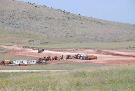 Vali Yılmaz Katı Atık Depolama Tesisinde İncelemelerde Bulundu
