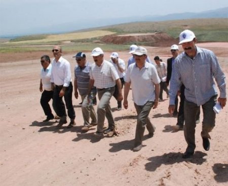 Vali Yılmaz Katı Atık Depolama Tesisinde İncelemelerde Bulundu
