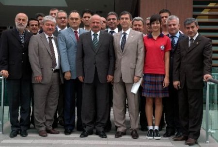 Vali Yüksel: Antalya Expo'yu Takım Çalışmasıyla Kazandı