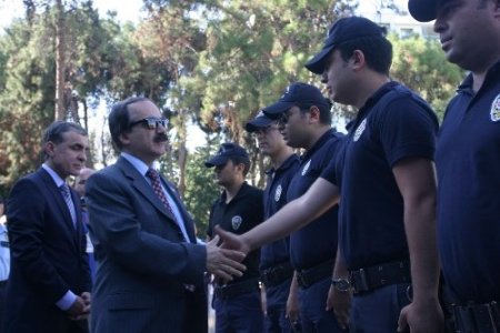Vali'den, CHP'li Meclis üyesine: Parkta pilav için senden izin mi alacağım
