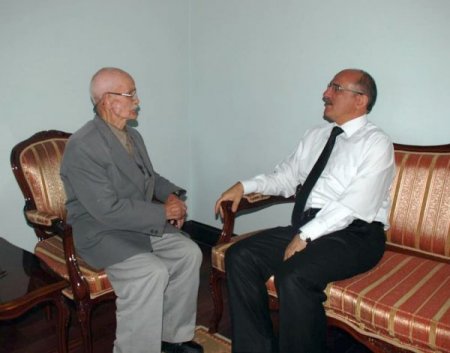 Valilik binasını beğendi, valiyi ziyaret etti