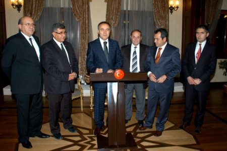 Valisi Altıparmak, 2,5 yılda 79 okul protokolü imzaladı