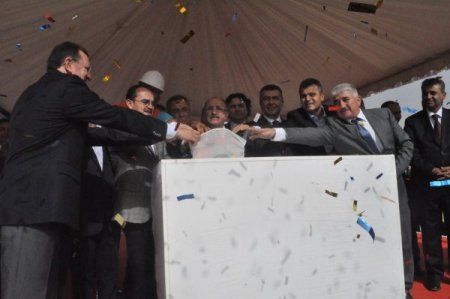 Van depremi tecrübe oldu, devlet 100 bin çadır stokluyor