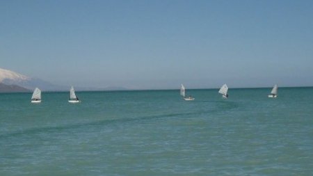 Van Gölü'nde yelken sporu antrenmanları başladı