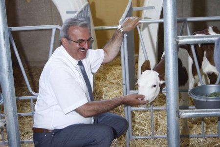 Van Organize Hayvancılık Projesi İlk Meyvesini Verdi