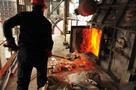 Van'da 8 ton uyuşturucu imha edildi