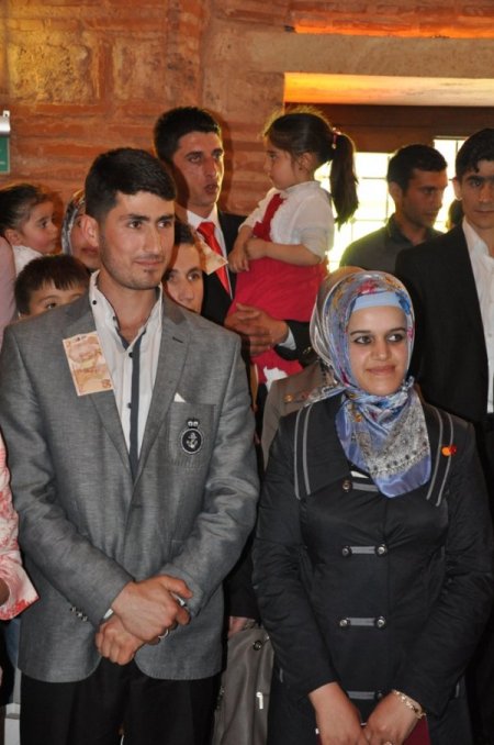 Van’da Yarım Kalan Nikahları Bursa’da Kıyıldı