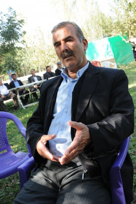 Van'daki şehit babası: Konvoy, resmen davetiye çıkarıyor, buradayız gel diyor