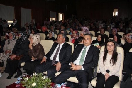 Vanlı bayanlardan 'Enerji Verimliliği' toplantısına büyük ilgi