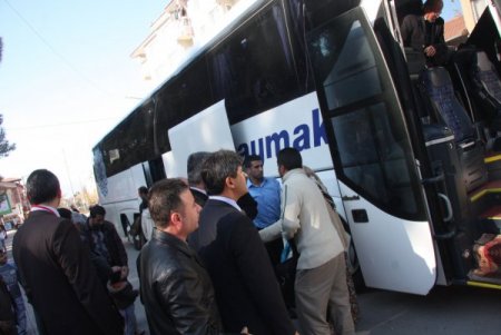 Vanlı Depremzedelerden 50 Kişilik İlk Grup Burdur’a Geldi