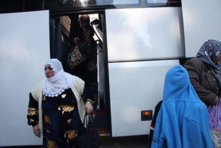 Vanlı Depremzedelerden 50 Kişilik İlk Grup Burdur’a Geldi