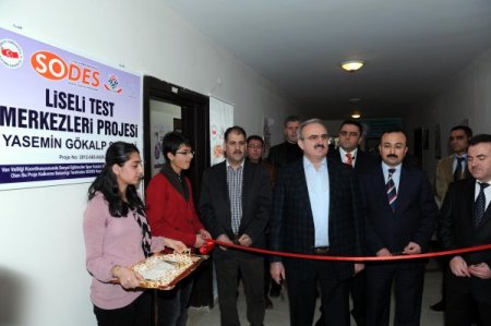 Vanlı öğrenciler üniversite sınavına ücretsiz hazırlanacak