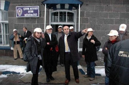 'vatandaş Polis Akademisi'nin İlk Kursu Tamamlandı
