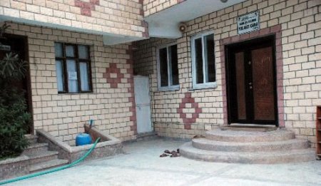 Vatandaşlar, Hakkında Sözlü Taciz İddiaları Ortaya Atılan İmama Saldırdı