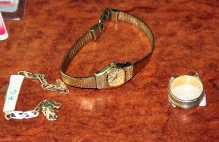 Vatandaşların Unuttuğu Eşyalar Sahiplerini Bekliyor