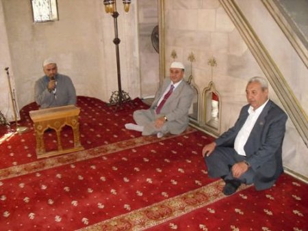 Vefat Eden Esnaf Ve Sanatkarlar Mezarları Başında Anıldı