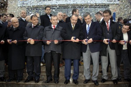 Veliefendi Bilgi Evi, Bakan Dinçer’in katılımıyla açıldı