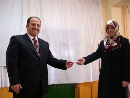 Veliler Aşure Yarışmasıyla Kaynaştı