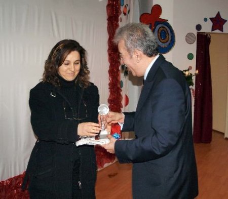 Veliler Okudukları Kitaptan Sınava Girdi