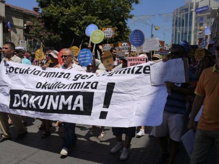 Velilerden 'Etüt' Protestosu