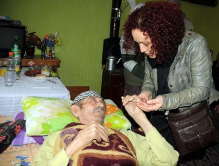 Verem hastaları için her ay 5 bin kilometre yol gidiyorlar