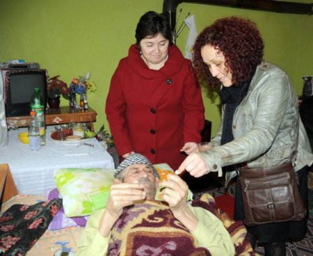 Verem hastaları için her ay 5 bin kilometre yol gidiyorlar