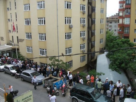 Vergi Dairelerinde ‘son Gün’ Kuyruğu