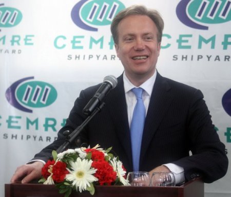 Vestland Mira, Yalova'da Suya İndi