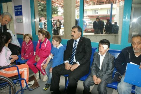 Vezirköprü'de trafik kazası: 6 yaralı