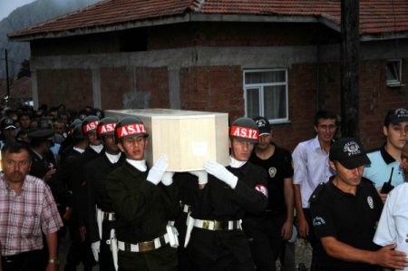 Vezirköprü'lü Şehit Teğmen Son Yolculuğuna Uğurlandı