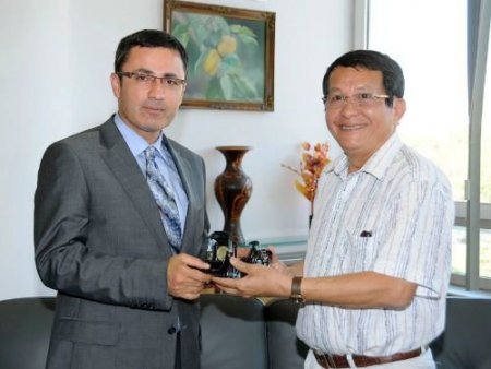 Vietnamlı İşadamları Malatya Belediyesi'ni Ziyaret Etti