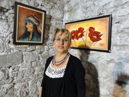 Vildan Küpeli, İkinci Kişisel Sergisini Abacıoğlu Hanı'nda Açtı